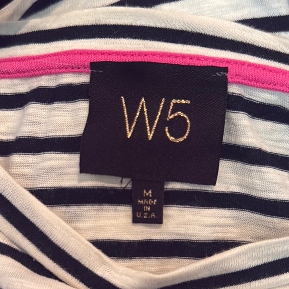 W5 SIZE M Black and White Striped Top with Pink Detail - Picture 3 of 8